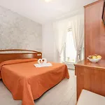 A Casa Nostra 2*