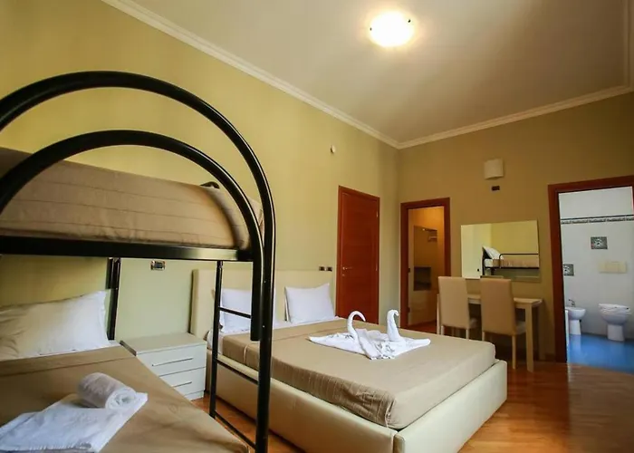 לינה וארוחת בוקר A Casa Nostra 2*